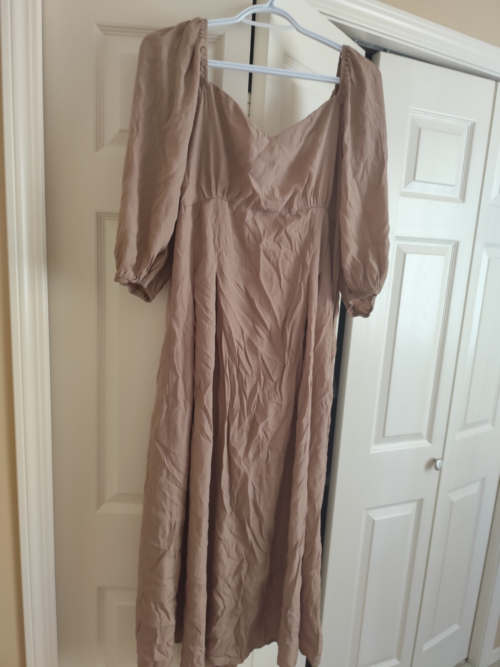 SHEIN Taupe Puff-Sleeve Maxi Dress
